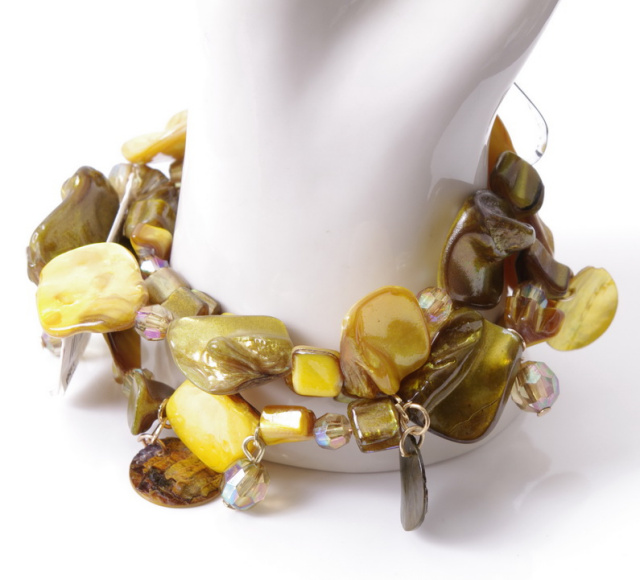 Green Trio Faceted Shell Stack Stretch Bracelet